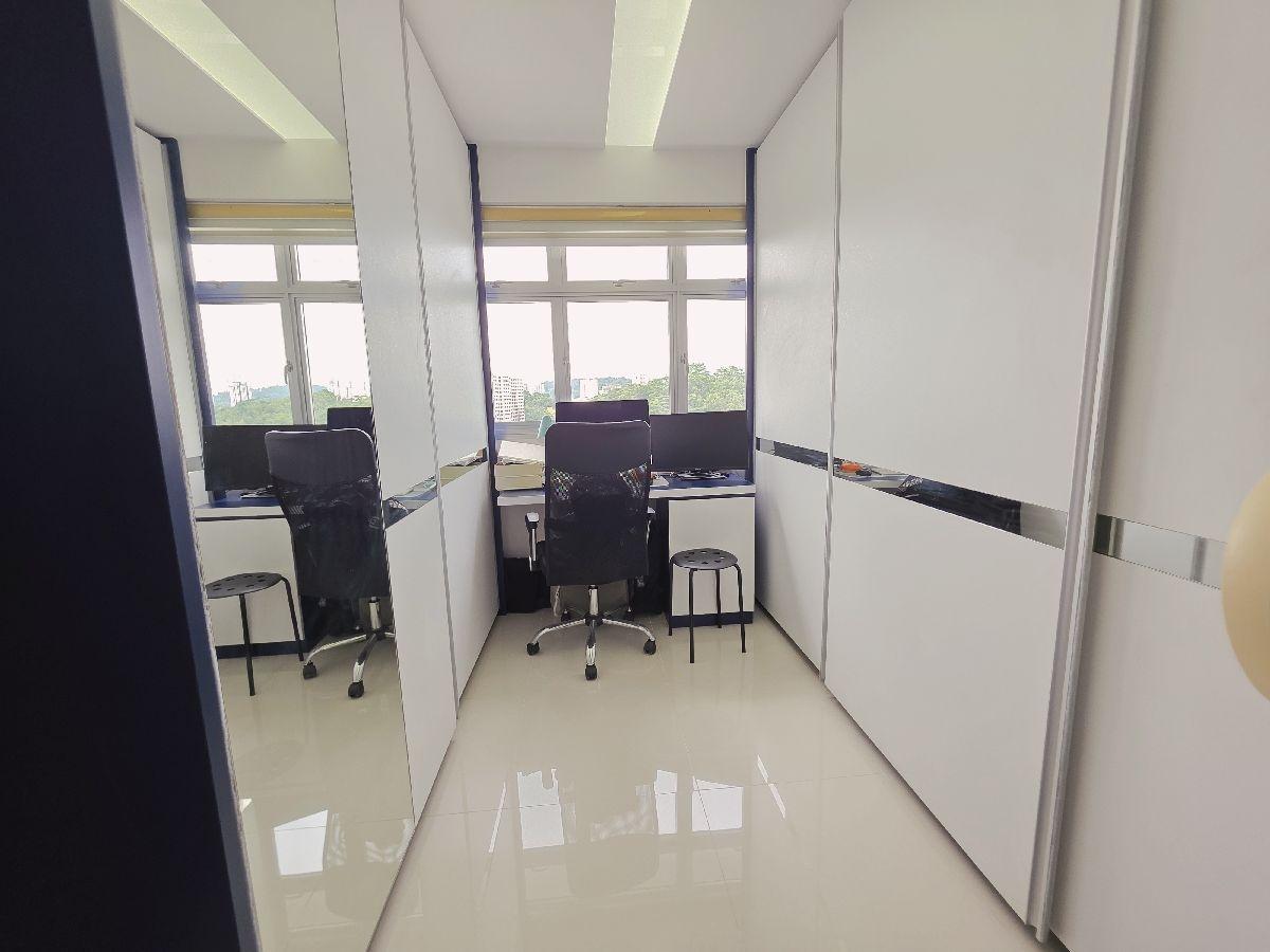 460D Bukit Batok West Avenue 9 HDB Apartment For Sale, $728,000, 3 Bed 2 Bath 1,001 sqft $727.00 psf