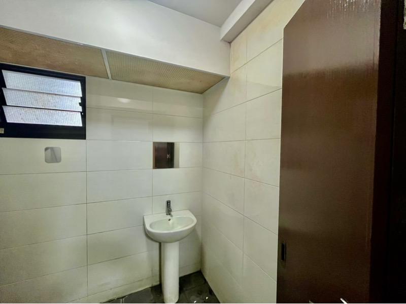 HDB Apartment for Sale, 456B Sengkang West Road HDB Apartment For Sale, $530,000, 2 Bed 2 Bath 731 sqft $725.00 psf, SGD 530,000 | 99-year Leasehold