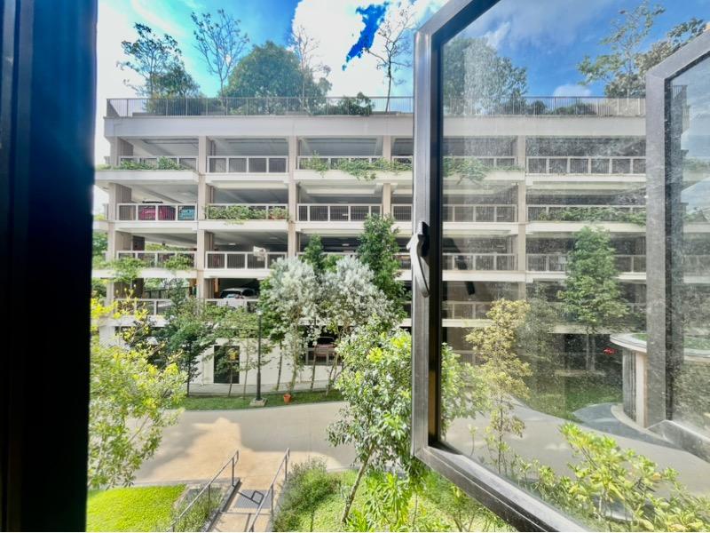 HDB Apartment for Sale, 456B Sengkang West Road HDB Apartment For Sale, $530,000, 2 Bed 2 Bath 731 sqft $725.00 psf, SGD 530,000 | 99-year Leasehold