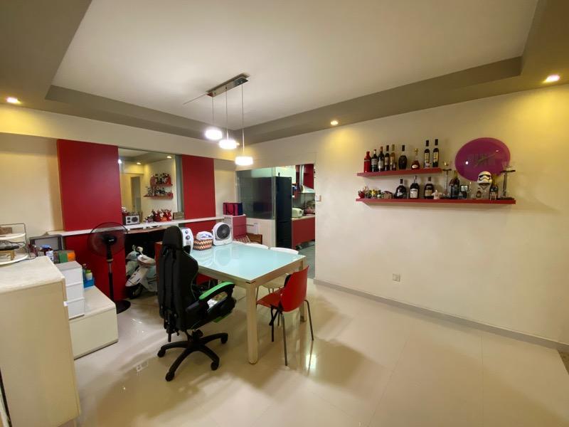 691B Choa Chu Kang Crescent HDB Apartment For Sale, $595,000, 3 Bed 2 Bath 1,184 sqft $503.00 psf