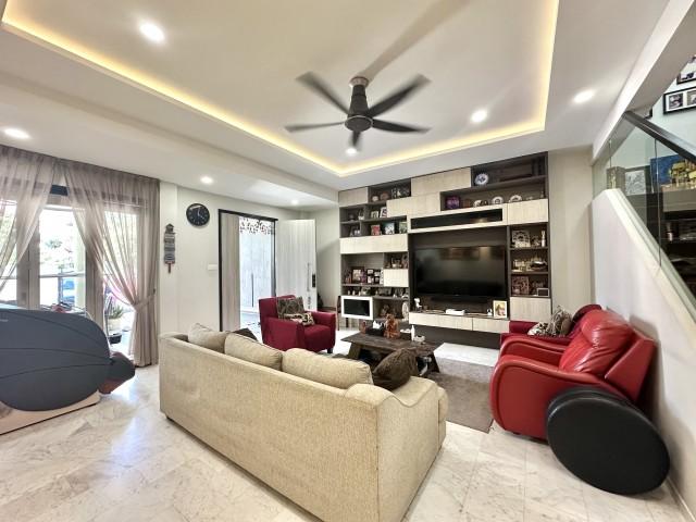 Prop-GPT: Terrace: D14   D14  8.7.0.0.6.6.6.1 Reno 2 Sty Terrace @ Lorong Marican, Salleh, Ismail