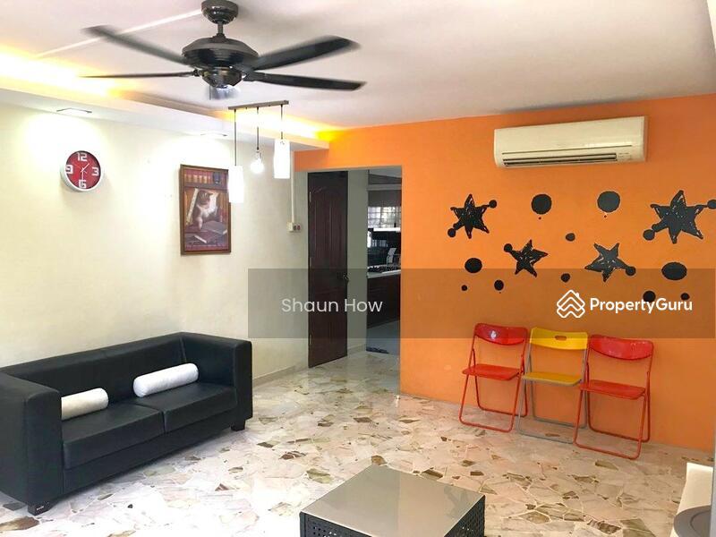 Prop-GPT: HDB Flat: D22  113 Jurong East Street 13