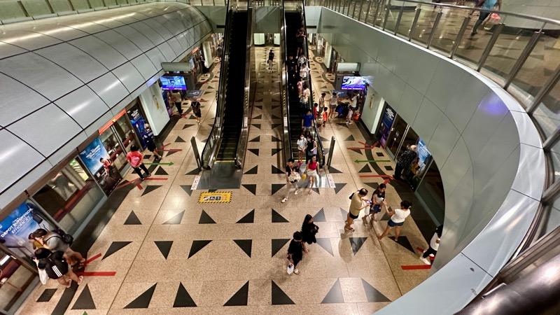 Park Colonial Condominium For Sale, $1,100,000, 1 Bed 1 Bath 463 sqft $2,376.00 psf