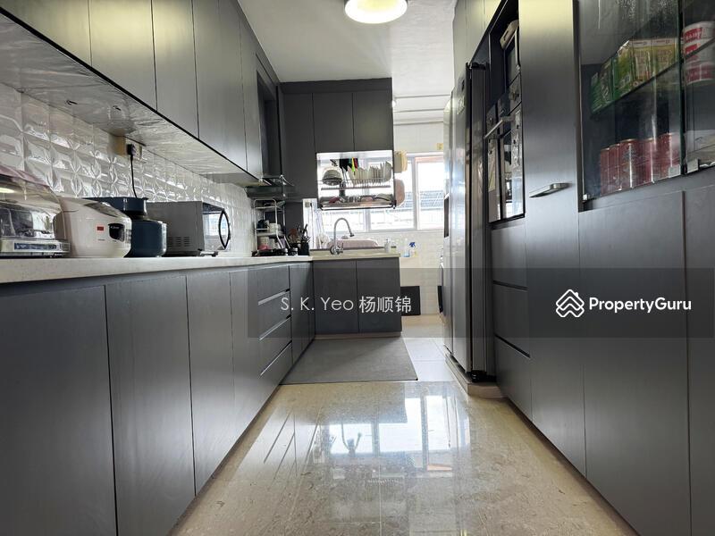 HDB Flat for Sale, 772 Yishun Avenue 3, SGD 630,000 | 99-year lease