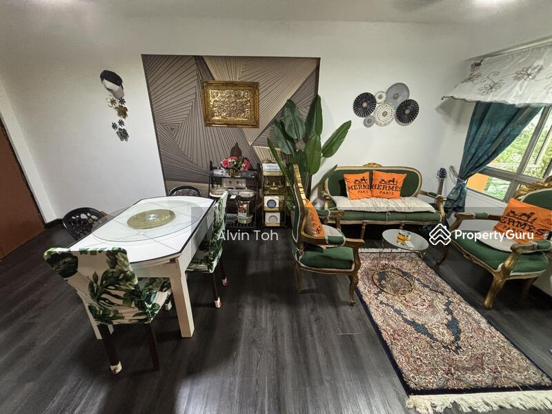 HDB Flat for Sale, 590A Montreal Link, SGD 485,000 | 99-year lease