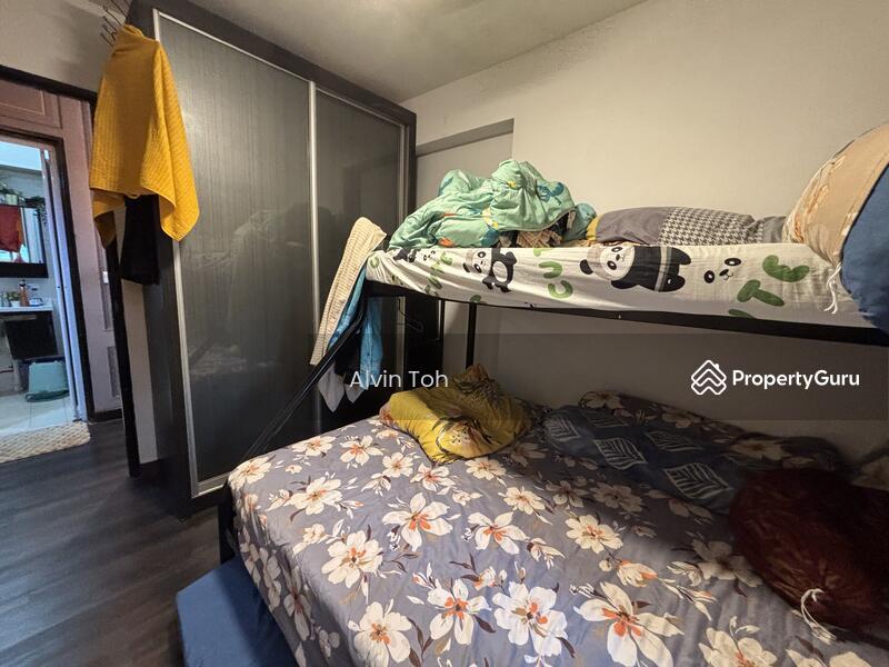 HDB Flat for Sale, 590A Montreal Link, SGD 485,000 | 99-year lease