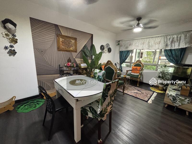 HDB Flat for Sale, 590A Montreal Link, SGD 485,000 | 99-year lease
