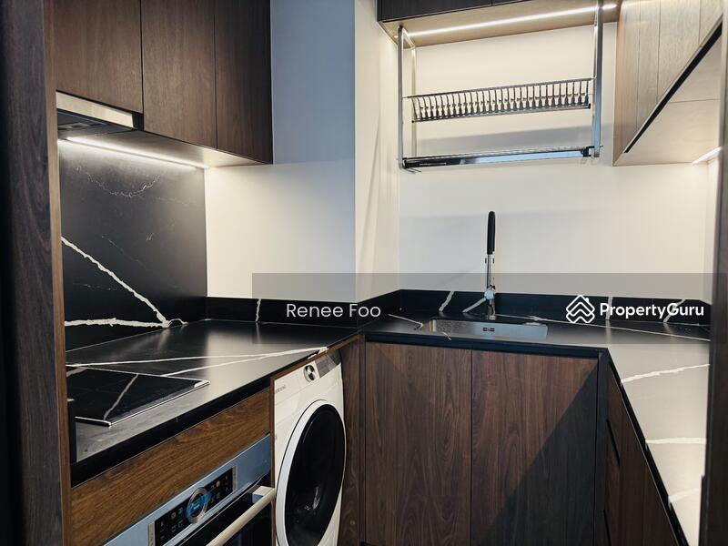 Condominium for Sale, The Commodore, SGD 1,198,000 | 99-year lease