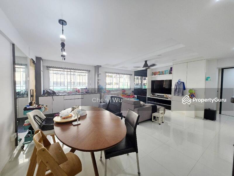 HDB Flat for Sale, 262 Yishun Street 22, SGD 580,000 | 99-year lease