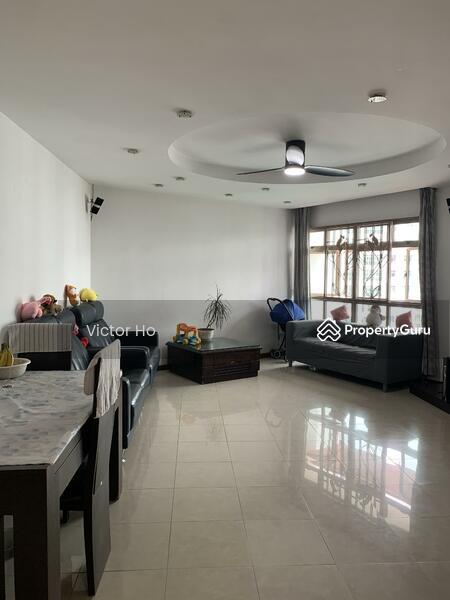 Prop-GPT: HDB Flat: D19 Punggol 160A Punggol Central