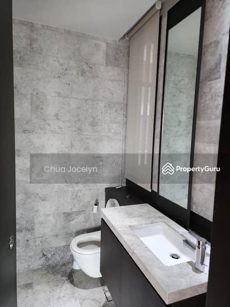 Condominium for Sale, OUE Twin Peaks, SGD 2,650,000 | 99-year lease