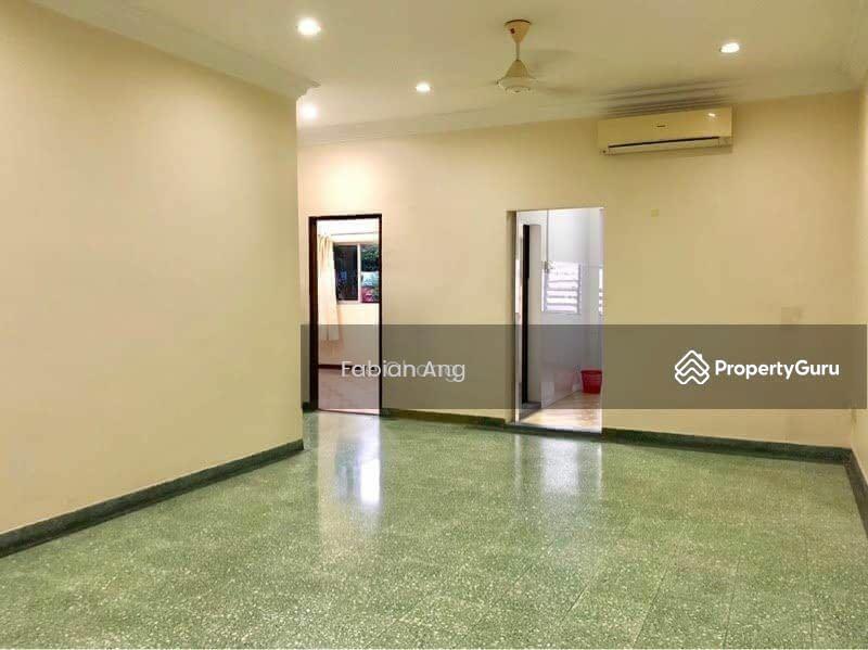 Prop-GPT: Semi-Detached: D23  Fuyong estate