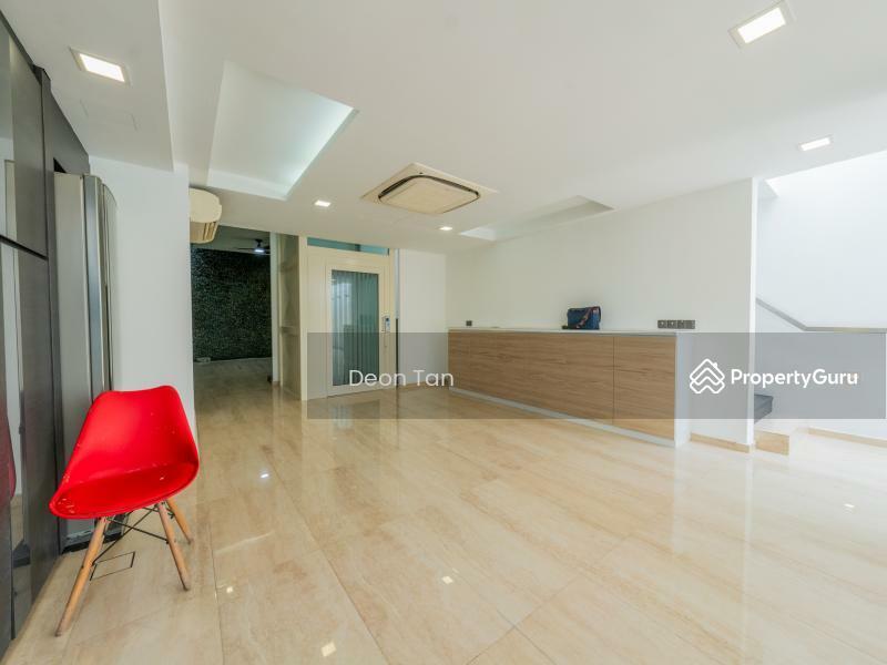 Terrace for Sale, Lovely Modern Terrace in Orchard.  Deon 97486339!, SGD 6,900,000 | Freehold