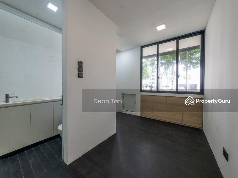 Terrace for Sale, Lovely Modern Terrace in Orchard.  Deon 97486339!, SGD 6,900,000 | Freehold