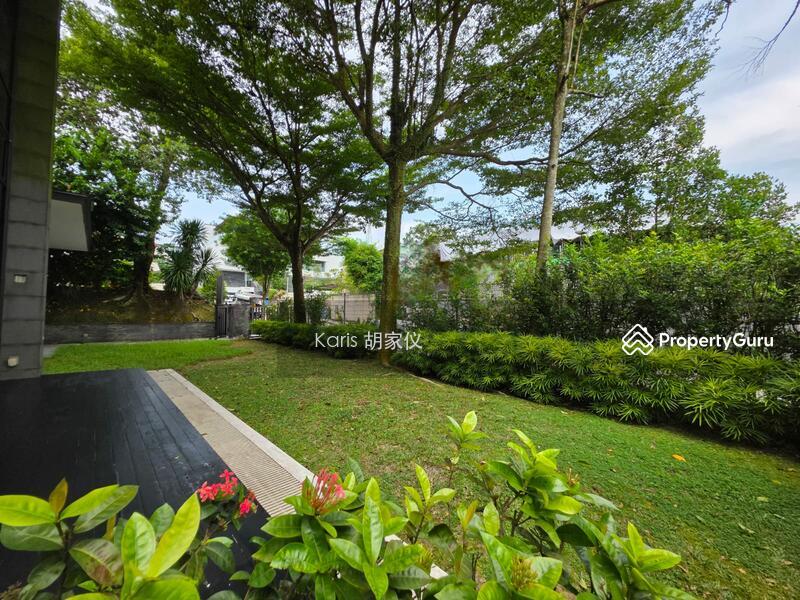 Prop-GPT: Bungalow: D10  Sleek & Modern Bungalow Karis  8100.5550
