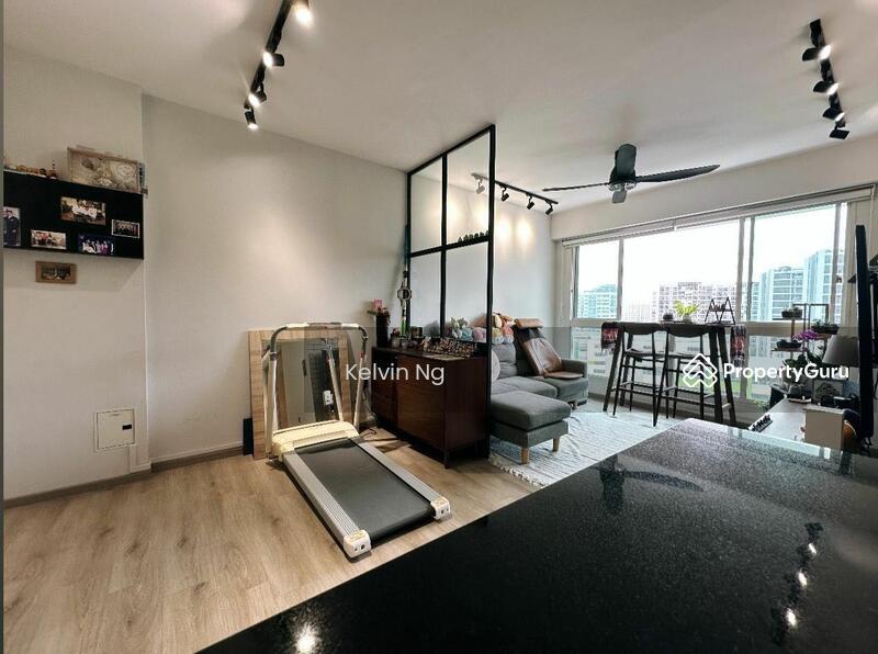 Prop-GPT: HDB Flat: D19 Punggol 269B Punggol Field