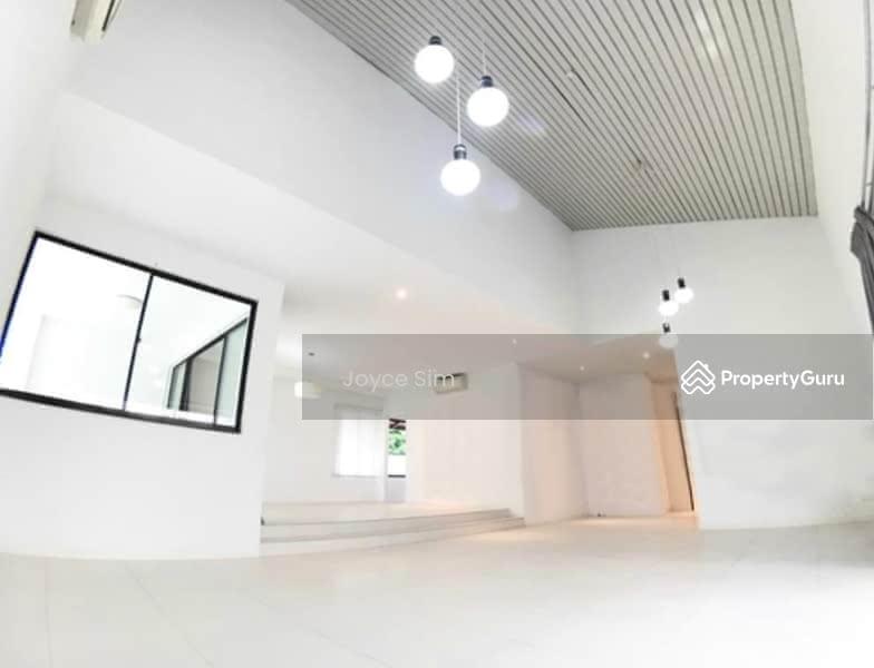 Prop-GPT: Bungalow: D15  Lowest Psf at D15, Well Renovated, For Redevelopment