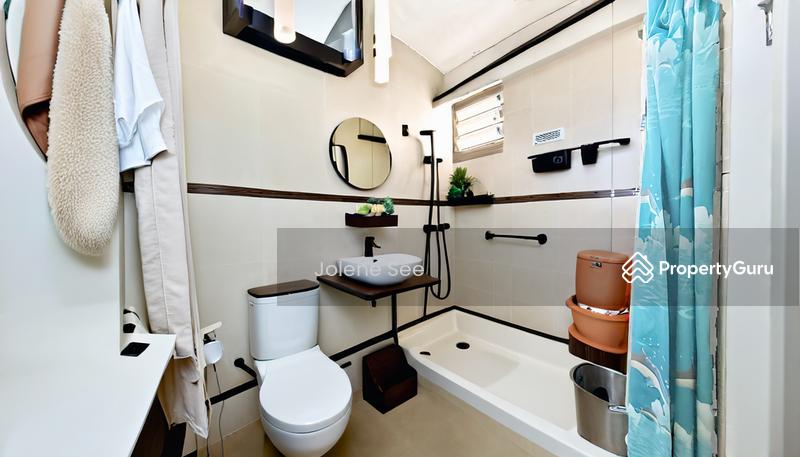 HDB Flat for Sale: D12, 330056