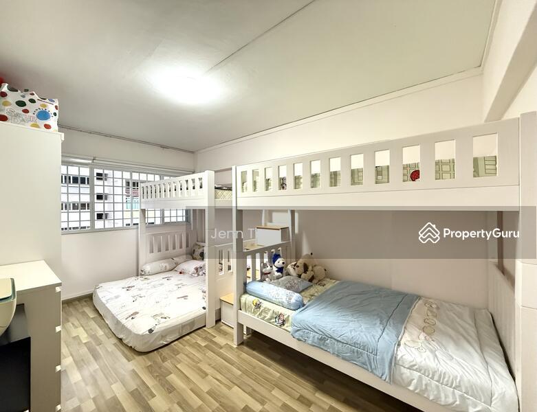 HDB Flat for Sale, 614 Yishun Street 61, SGD 850,000 | 99-year lease