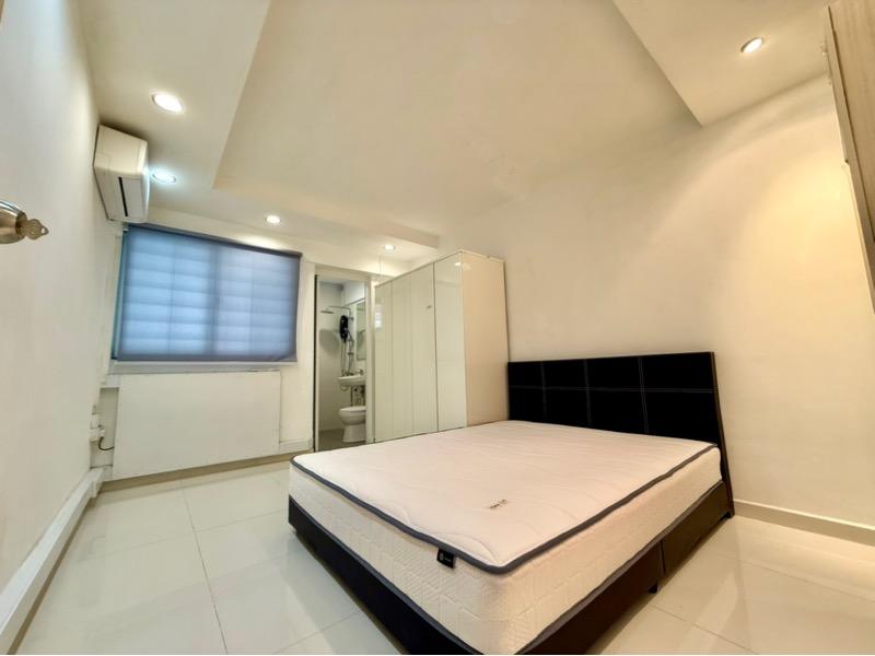HDB Apartment for Sale, 205 Serangoon Central HDB Apartment For Sale, $730,000, 3 Bed 2 Bath 904 sqft $808.00 psf, SGD 730,000 | 99-year Leasehold