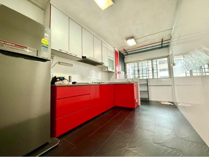 HDB Apartment for Sale, 205 Serangoon Central HDB Apartment For Sale, $730,000, 3 Bed 2 Bath 904 sqft $808.00 psf, SGD 730,000 | 99-year Leasehold