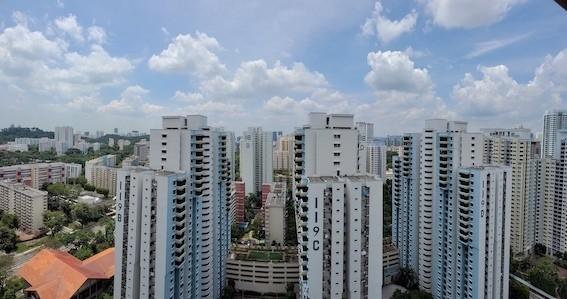 131B Kim Tian Road HDB Apartment For Sale, $999,999, 2 Bed 2 Bath 980 sqft $1,020.00 psf