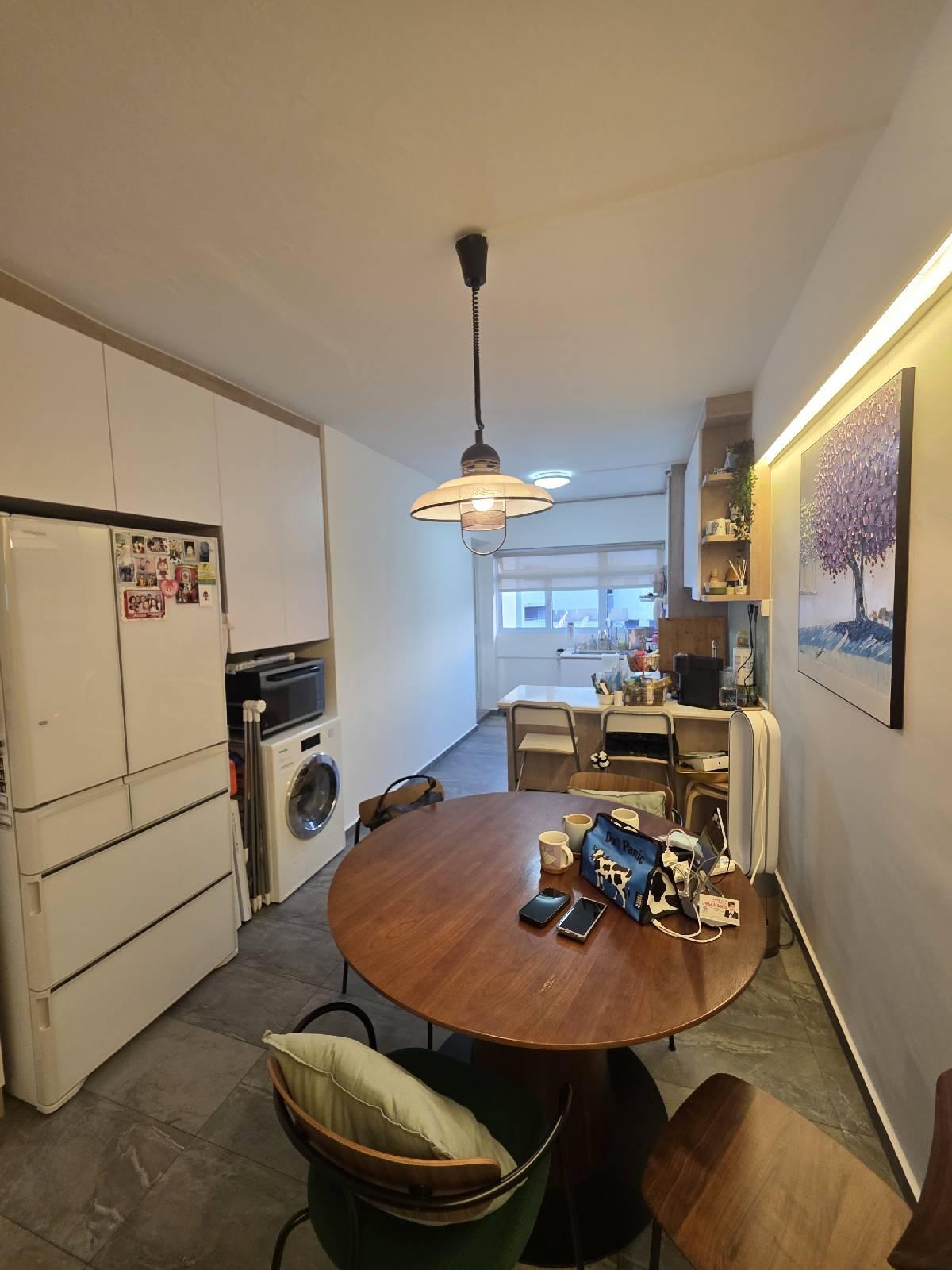 HDB Apartment for Sale: D05, 120610