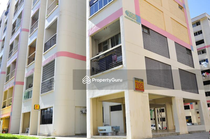 705 Hougang Avenue 2