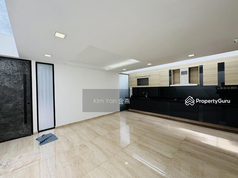 Terrace for Sale, Freehold terrae, 5 levels with Lift, Within Heart of Orchard,, SGD 6,900,000 | Freehold