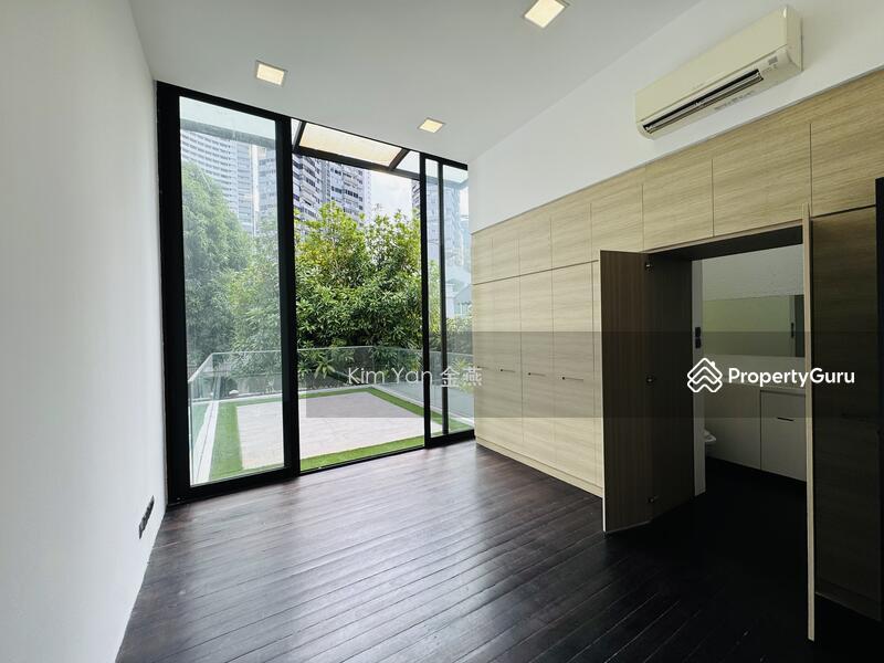 Terrace for Sale, Freehold terrae, 5 levels with Lift, Within Heart of Orchard,, SGD 6,900,000 | Freehold