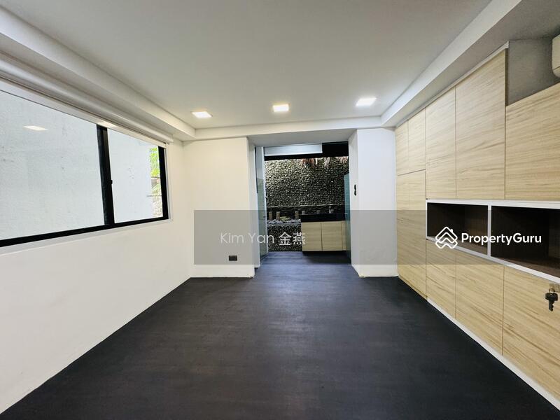Terrace for Sale, Freehold terrae, 5 levels with Lift, Within Heart of Orchard,, SGD 6,900,000 | Freehold