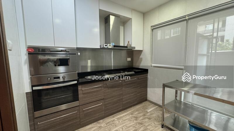 Semi-Detached for Sale: D18, 509595