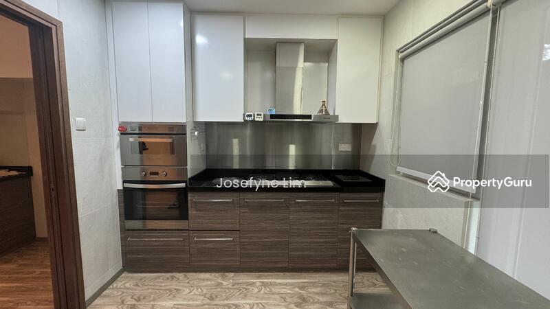 Semi-Detached for Sale: D18, 509595