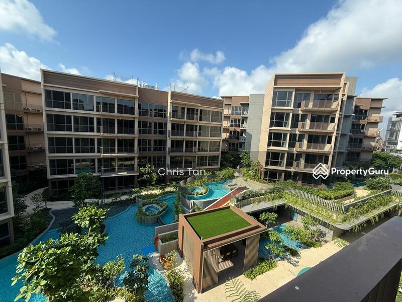 Prop-GPT: Condominium: D27 Yishun The Watergardens at Canberra