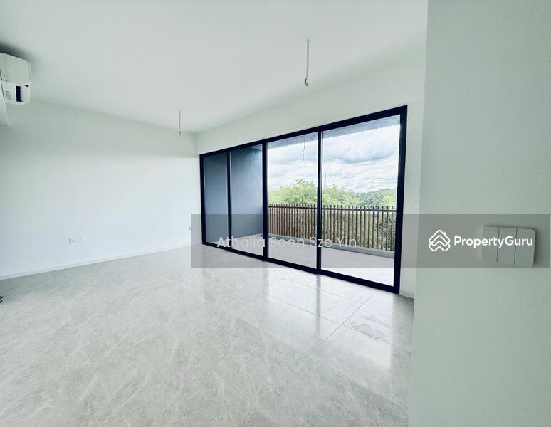 Prop-GPT: Condominium: D21  KI Residences At Brookvale