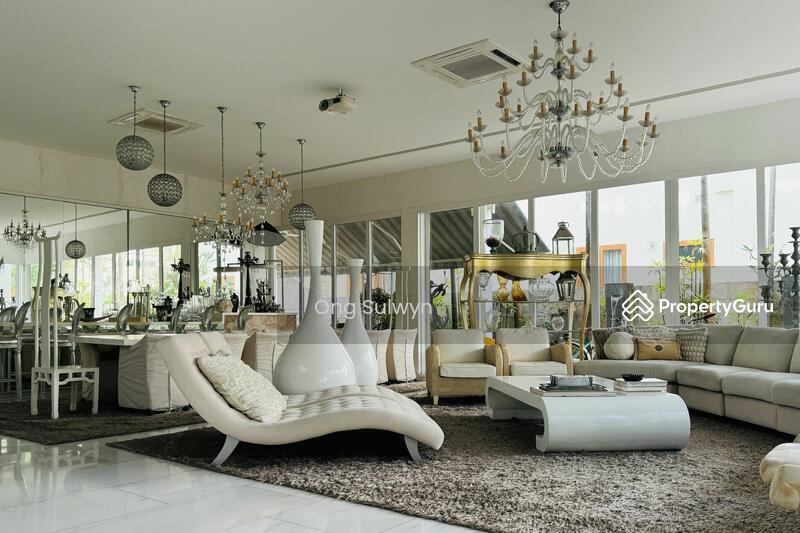 Prop-GPT: Bungalow: D15  Woo mon chew road