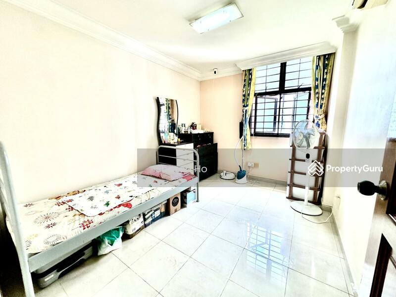 HDB Flat for Sale: D27, 751360