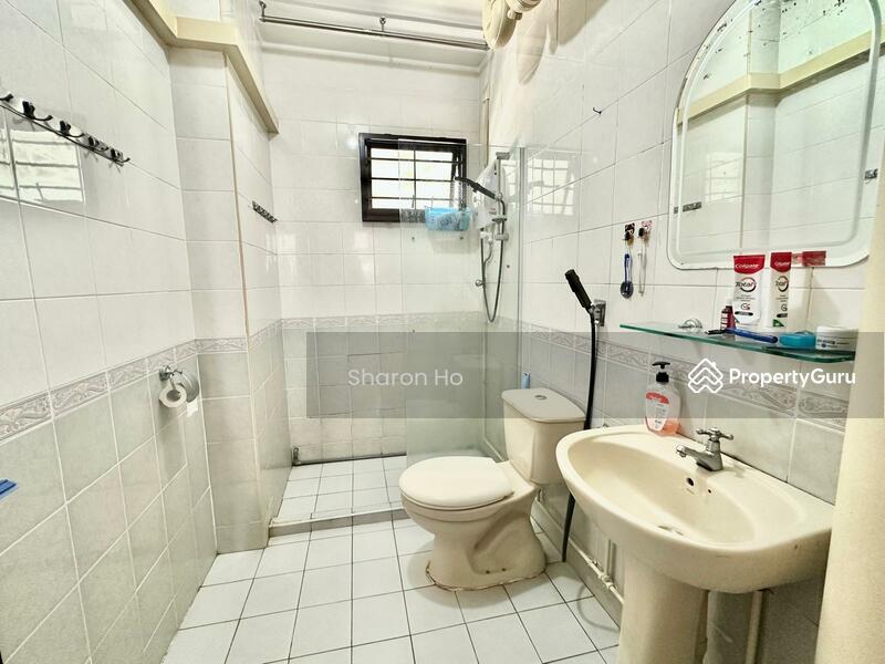 HDB Flat for Sale: D27, 751360