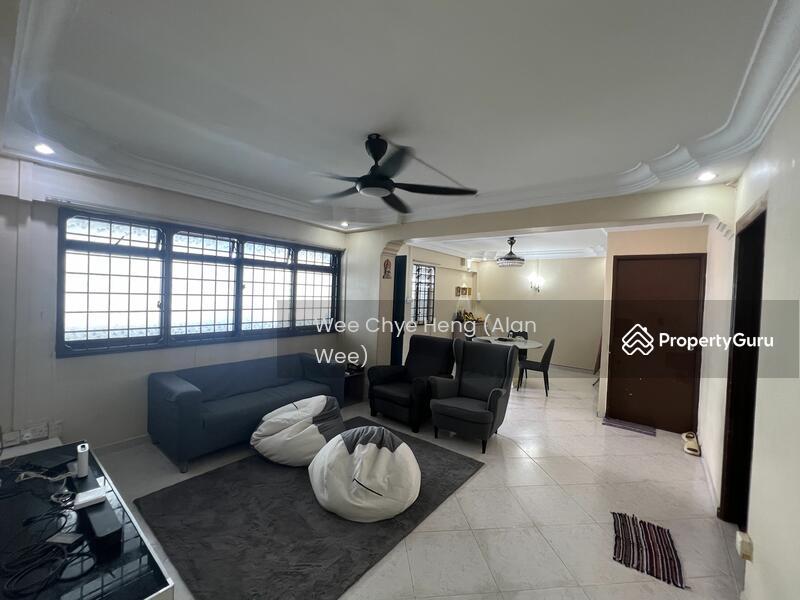 Prop-GPT: HDB Flat: D23  502 Jelapang Road