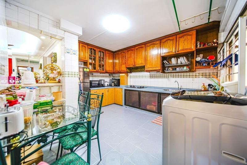 633 Bedok Reservoir Road HDB Apartment For Sale, $930,000, 4 Bed 2 Bath 1,528 sqft $609.00 psf