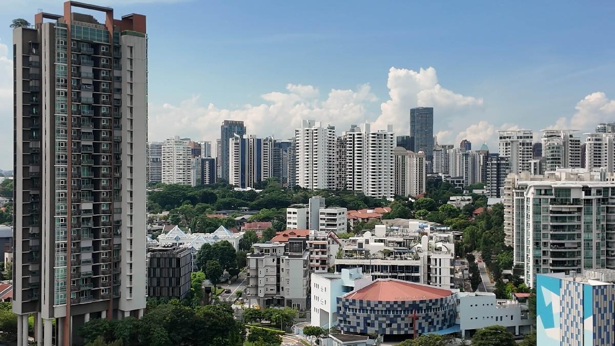 Alessandrea Apartment For Sale, $2,380,000, 3 Bed 3 Bath 1,098 sqft $2,168.00 psf