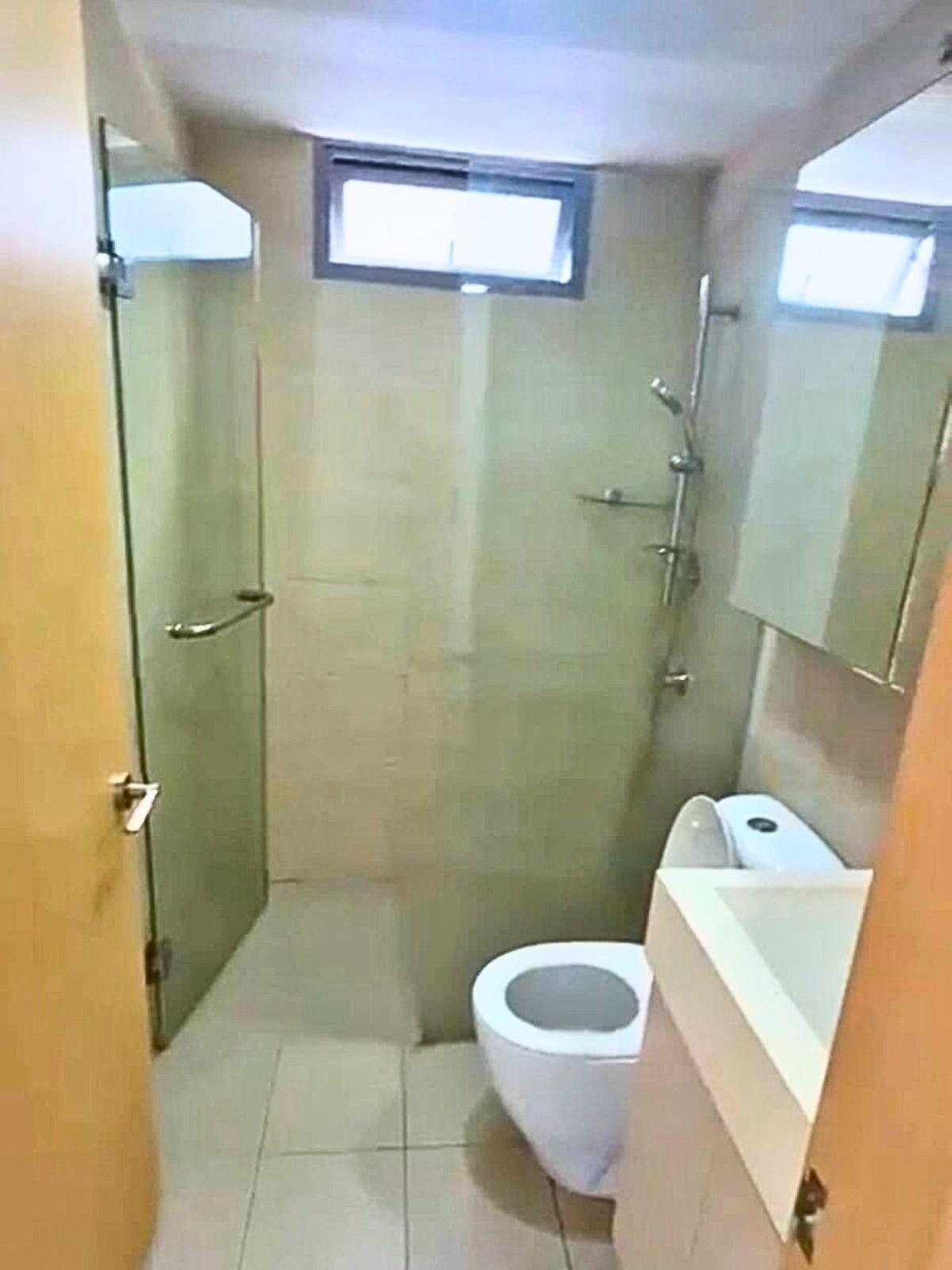 A TREASURE TROVE Condominium For Sale, $1,350,000, 2 Bed 2 Bath 1,001 sqft $1,349.00 psf