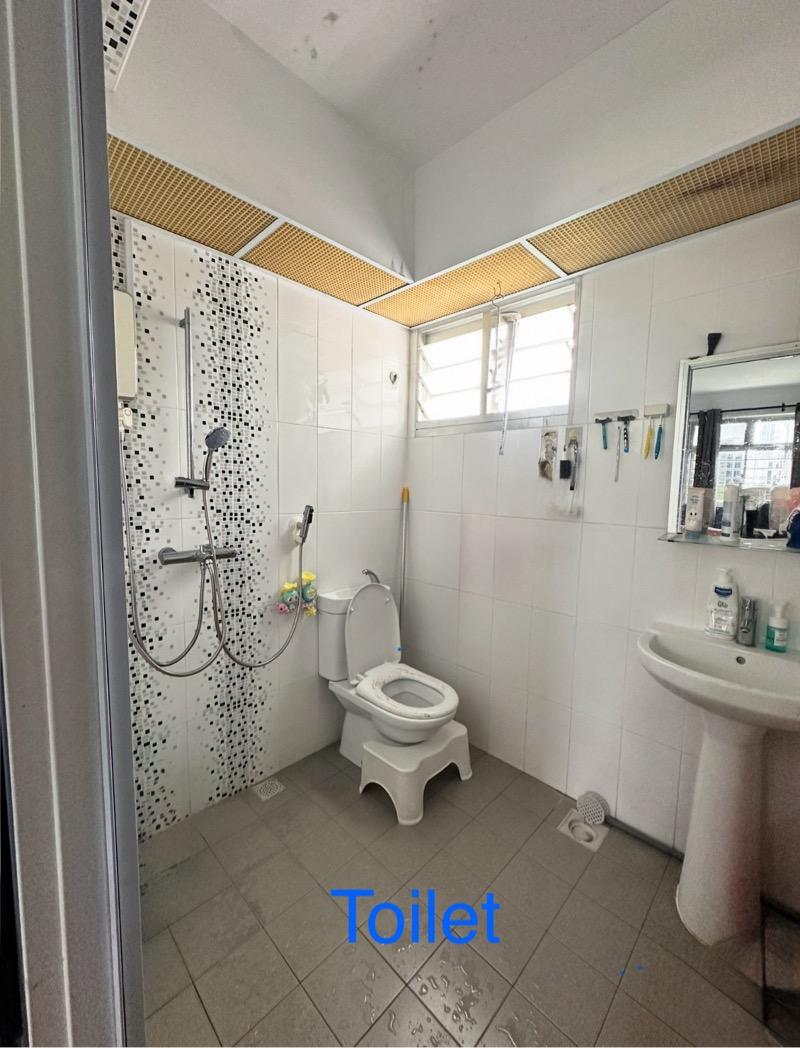 327A Sumang Walk HDB Apartment For Sale, $549,000, 2 Bed 2 Bath 731 sqft $751.00 psf