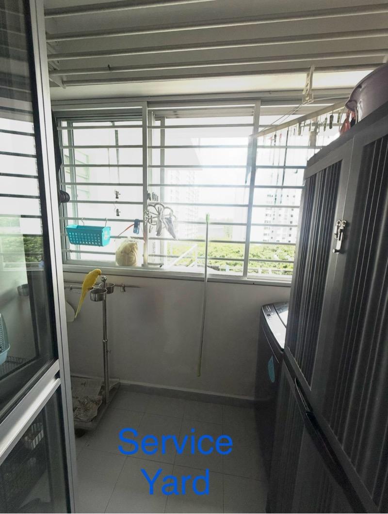 327A Sumang Walk HDB Apartment For Sale, $549,000, 2 Bed 2 Bath 731 sqft $751.00 psf