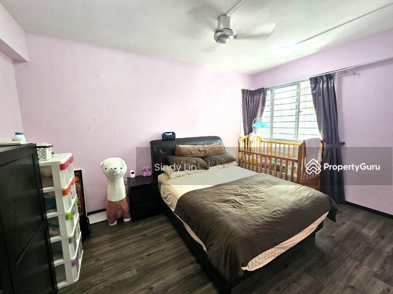 Prop-GPT: HDB Flat: D28 Seletar 451A Sengkang West Way