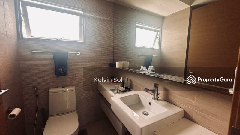 Condominium for Sale, The Shore Residences, SGD 1,950,000 | 103-year lease
