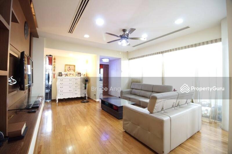 Semi-Detached for Sale: D17, 498899