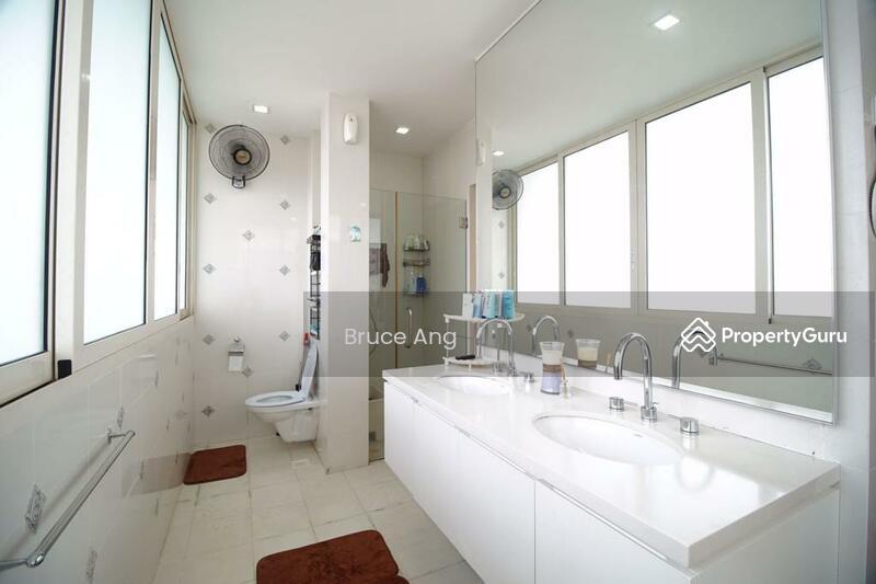 Semi-Detached for Sale: D17, 498899
