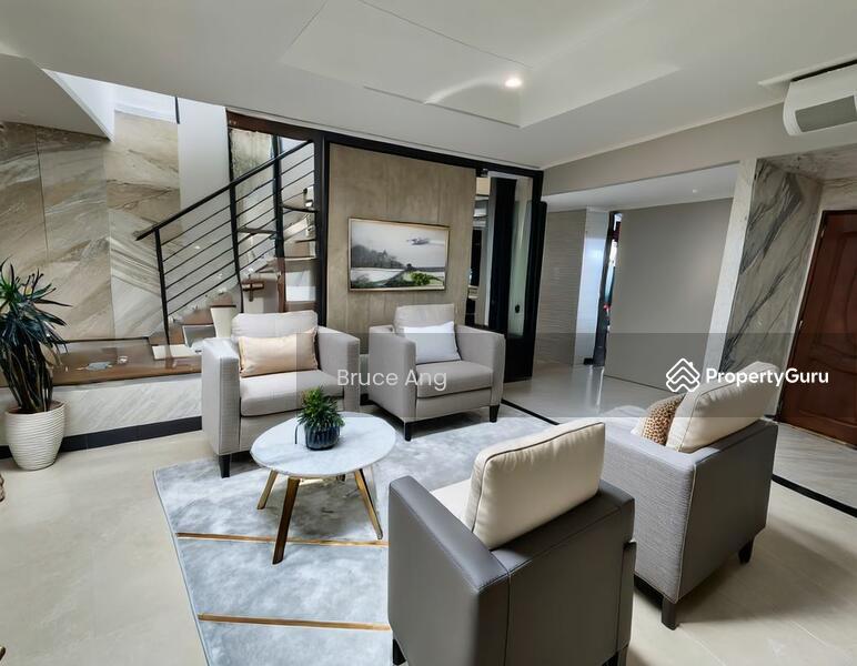 Semi-Detached for Sale: D17, 498899