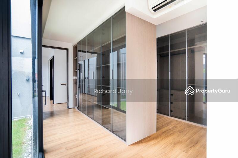 Bungalow for Sale,  D19 New F'Hold Modern 6 Brm Bungalow Pool Lift Park 4 Cars, SGD 11,000,000 | Freehold